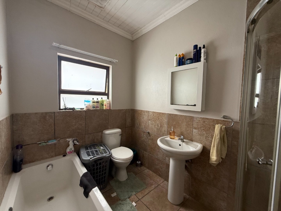 3 Bedroom Property for Sale in Schoemansville North West